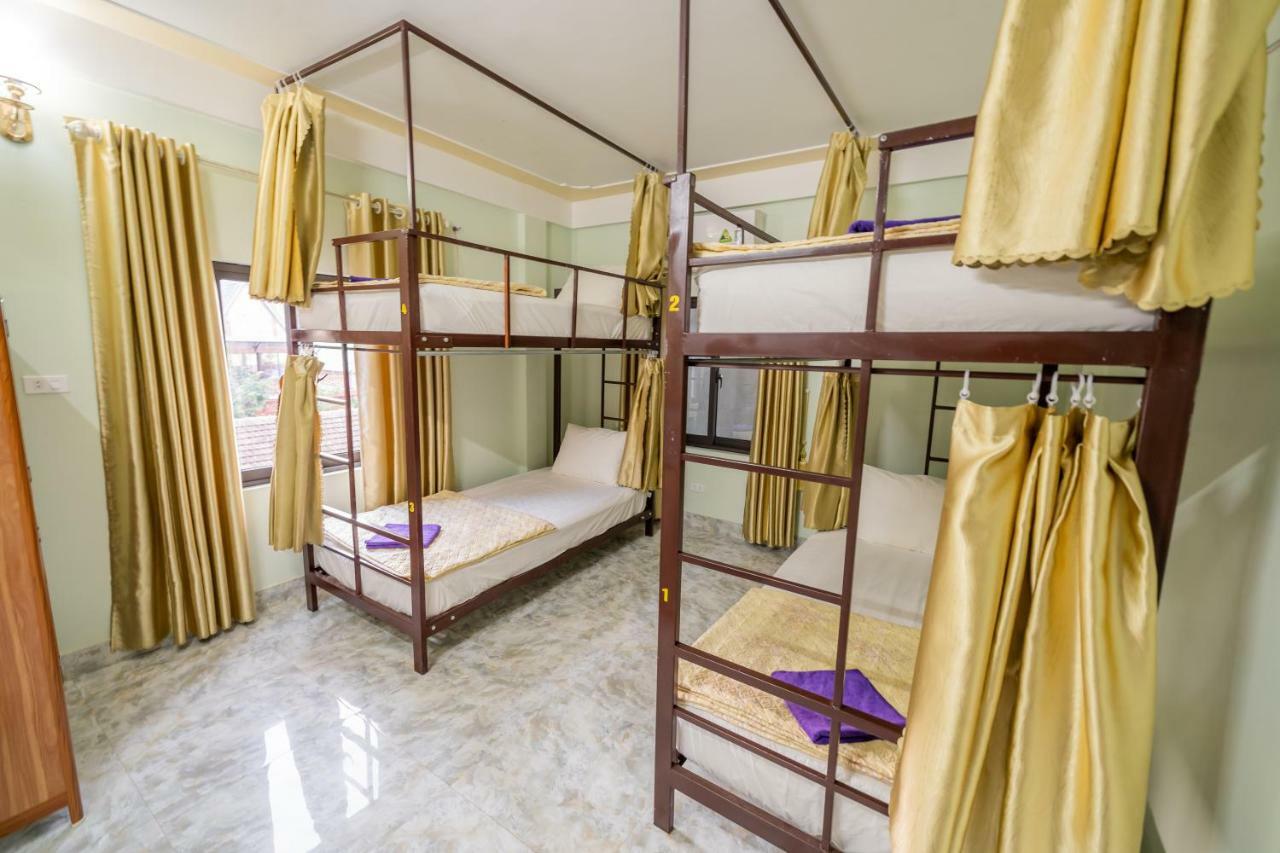Linh'S Homestay Phong Nha Exteriör bild